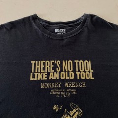 Duluth Trading Co. T-Shirt Men’s L Black Longtail T with Graphic Print