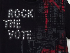 Sz L 2004 Rock The Vote DKNY JEANS Studded T-shirt ~ Black 95% Cotton 5% Spandex