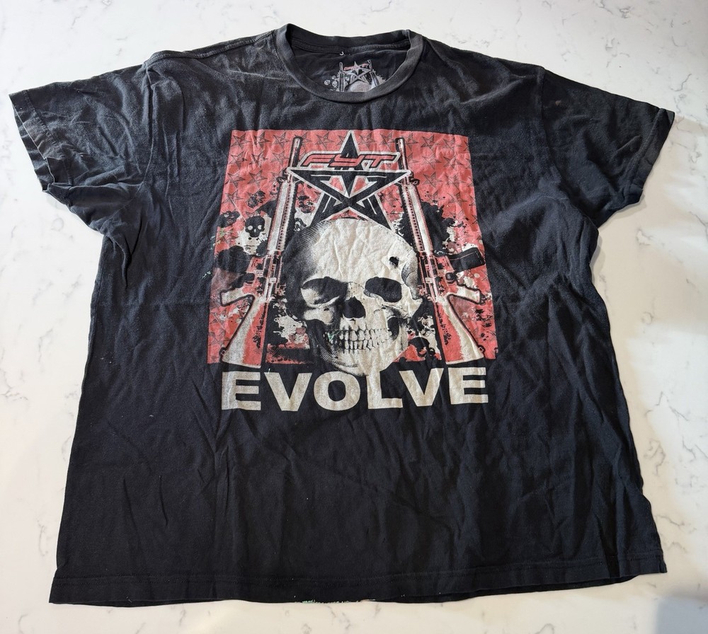 Evolve Revolution Men’s Graphic T-Shirt Size CL