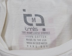 Too Many Loose Strings TMLS Mens White Graphic T-Shirt Size M
