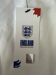 England Official Football Merchandise T-shirt Medium