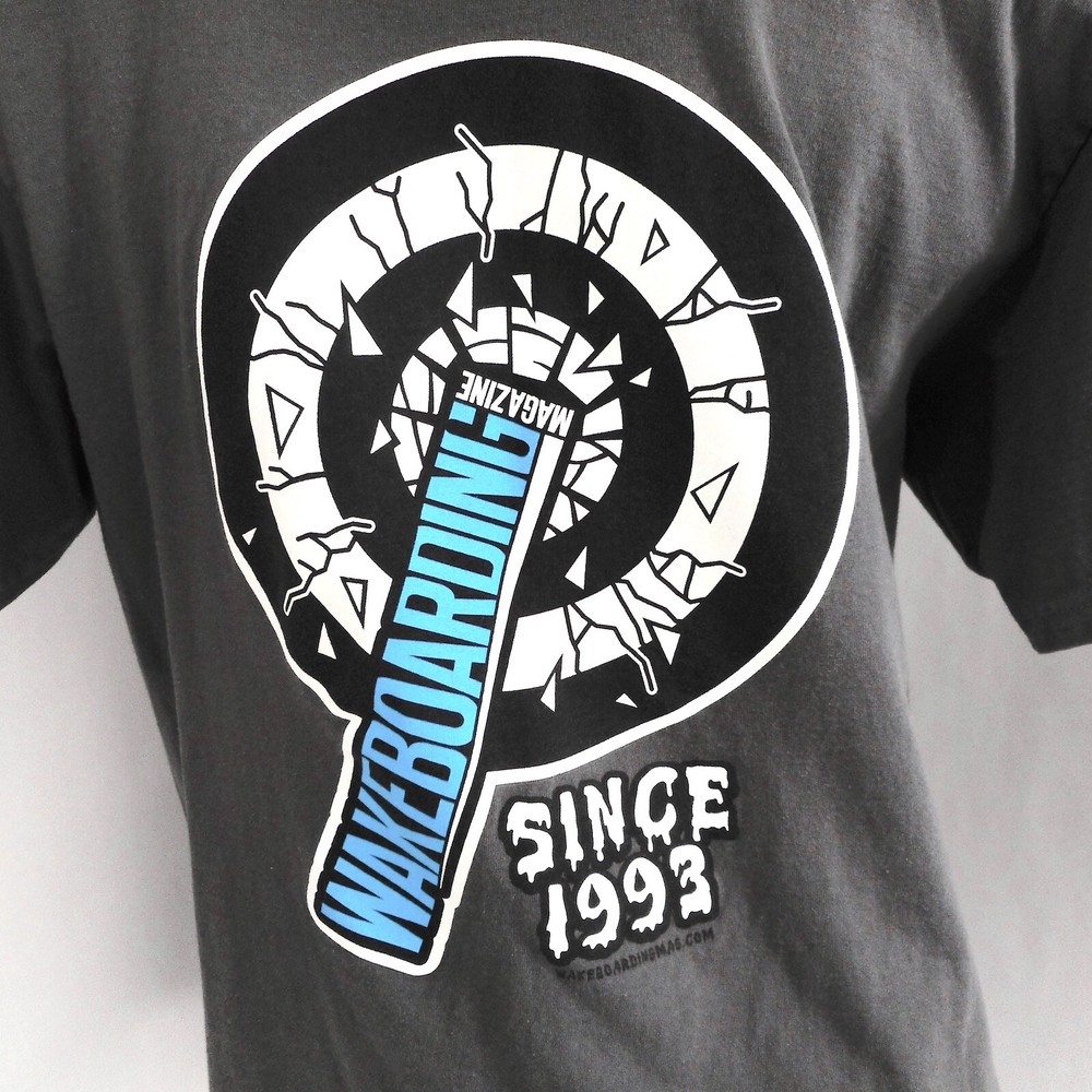 Wakeboarding Magazine T-Shirt Mens L Gray Cotton Short Sleeve Beach Surf Outdoor