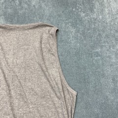 Volcom Tank Top Mens Medium Heather Gray Chest Pocket Sleeveless Logo Pullover