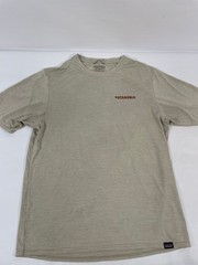 Patagonia Men’s Beige T-Shirt Short Sleeve Size S