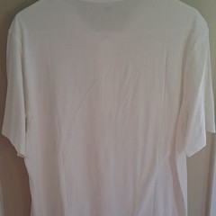 NEVER WORN Levi’s Men’s White Henley T-Shirt Short Sleeve Relaxed Fit Cotton M