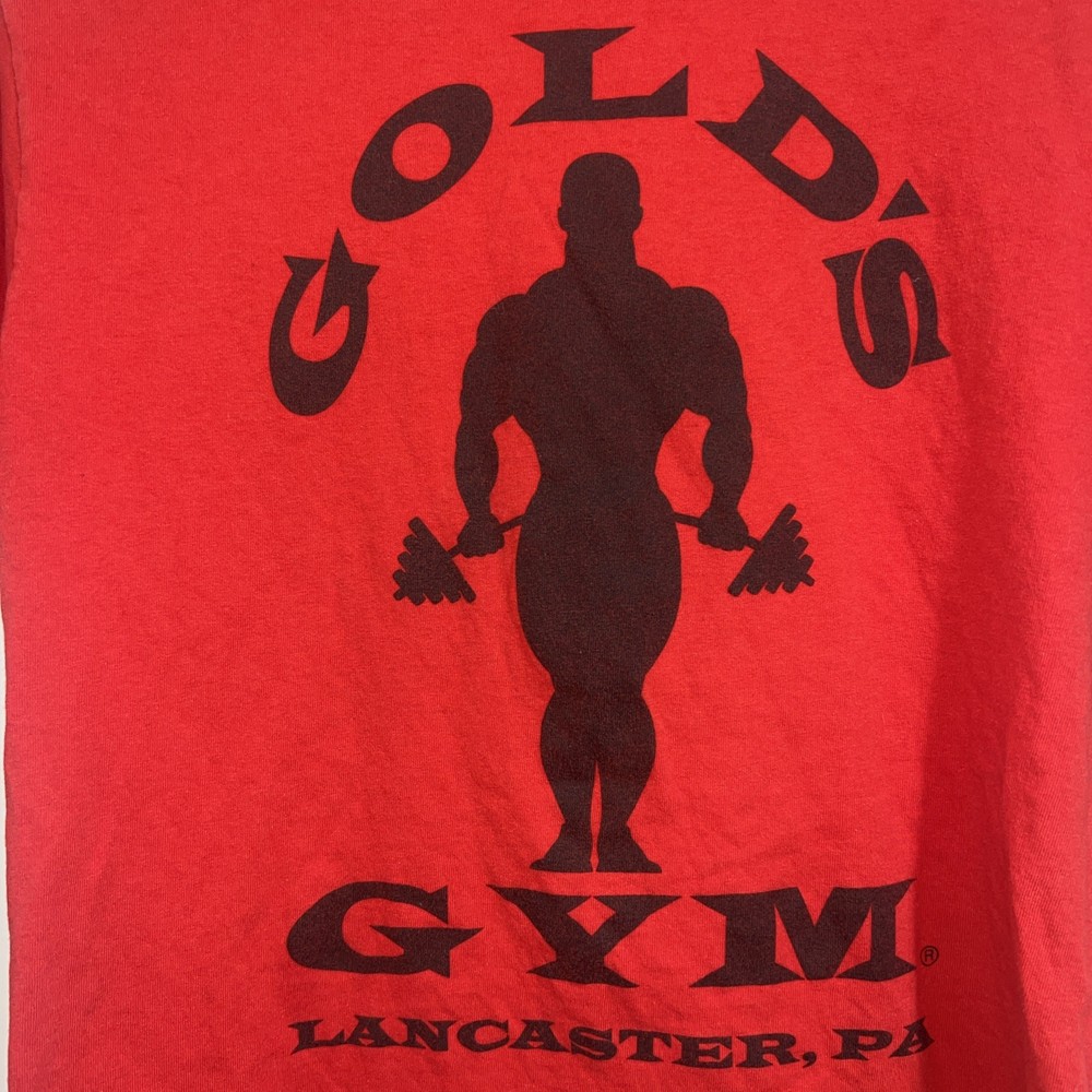 Gold’s Gym Lancaster PA Shirt Medium Red Black Short Sleeve