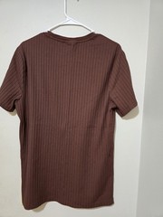 Perry Ellis Stretch Men’s Ribbed Short Sleeve T-Shirt Brown Size M