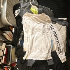 The North Face Men’s S Regular White Long Sleeve Graphic Print Logo T-Shirt