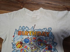 Vtg 90s Discovery Zone Birthday Shirt XS Funny Cartoon Grunge Vintage T-shirt