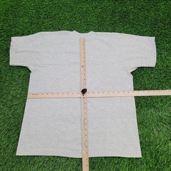 Vintage 90s Fruit-Of-The-Loom Guitar Shirt Large 21×25 Gray