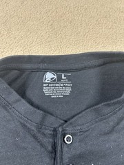 Taco Bell Employees 3 Button T Shirt Men’s Size Large