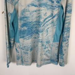 Realtree Fishing T-Shirt Mens Small Long Sleeve Winter Ice Camo Stretch