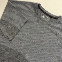 VRST Performance T Shirt Mens Medium Classic Fit Crew Neck Short Sleeve