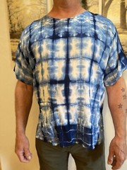 Unisex Handcrafted Indigo Vertical Design Tie Dye Round-Neck Casual Soft T-shirt