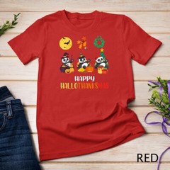 Panda Halloween And Merry Christmas Happy Hallothanksmas T-Shirt Unisex T-shirt