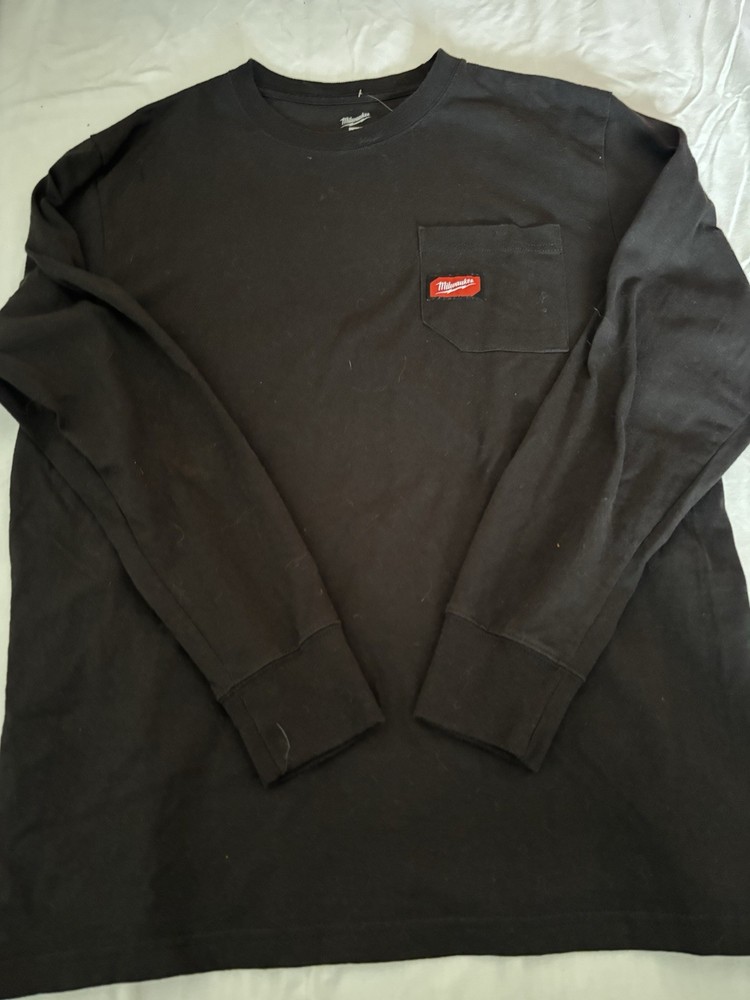 Milwaukee Black Cotton Pocket T-Shirt Crew Neck Long Sleeve Men’s Size L