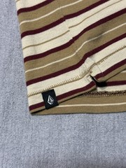 VOLCOM – Men’s T-shirt SIZE L – LARGE – Yellow / Red – Striped – True to This