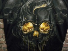 First Class Men’s Skull Gold Print Tee Size 2XL MSRP $55.00 (H12)