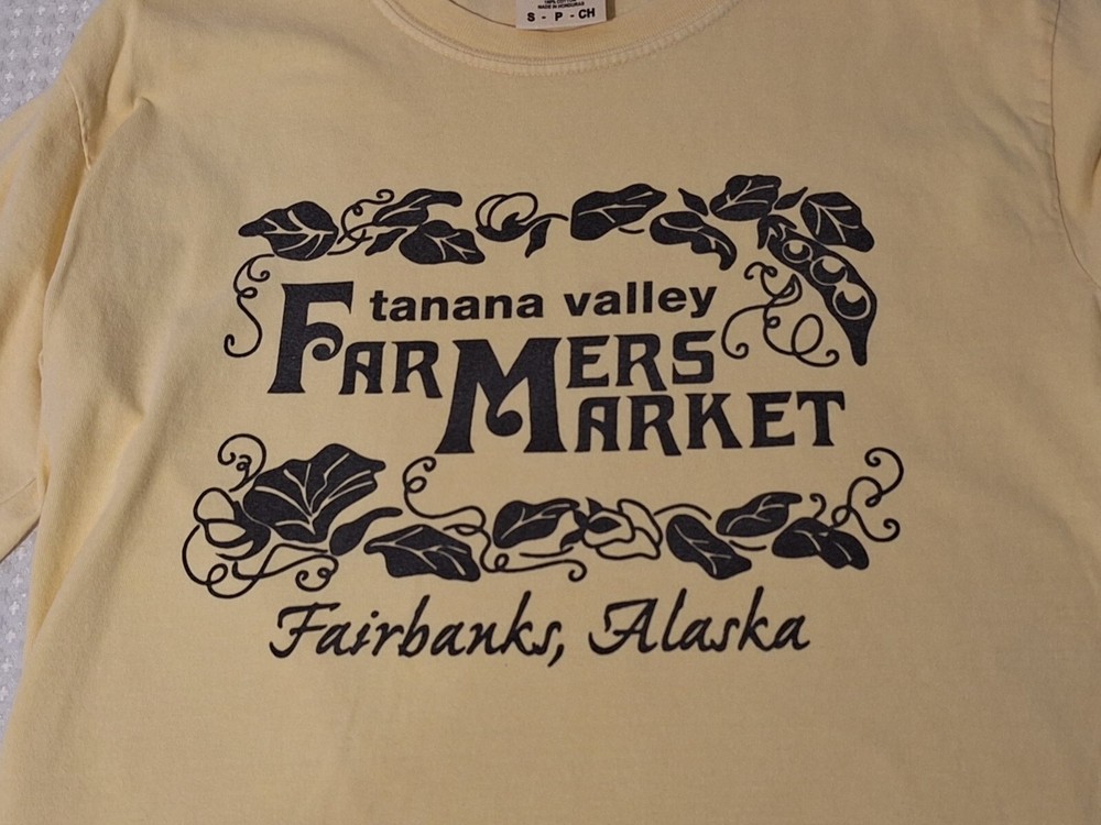 Fairbanks Alaska Farmers Market Souvenir Long Sleeve T-shirt Size S