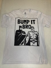 DC Comics Originals Bump It Bro Medium Tee Shirt Vintage Look Gray Batman Robin