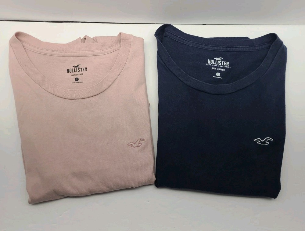 Hollister Must-Have Men’s T-Shirts Bundle of 2 Size Large