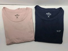 Hollister Must-Have Men’s T-Shirts Bundle of 2 Size Large