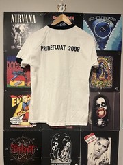 Vintage Y2K 2000’s 2009 Nightmare On Niangua Pridefloat 2009 Ringer Tee