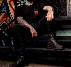 Sullen Art Collective Full Heart Premium SCM7985 Short Sleeve T-shirt For Men