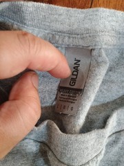 Gildan Heavy Cotton grey t shirt sz L