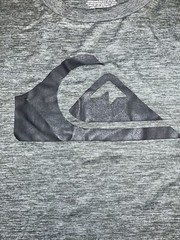 Quiksilver Heathered Gray Men’s Loungewear Shirt Sleeve Logo Shirt NWOT Small