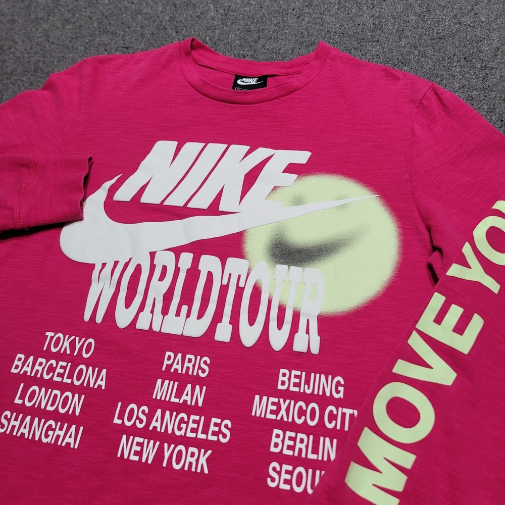 Nike Shirt Mens Small Fireberry Pink Sportswear World Tour Glow In The Dark Tee