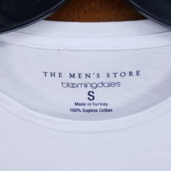 BLOOMINGDALES Shirt Mens Small White Pullover Crew Short Sleeve Supima Cotton