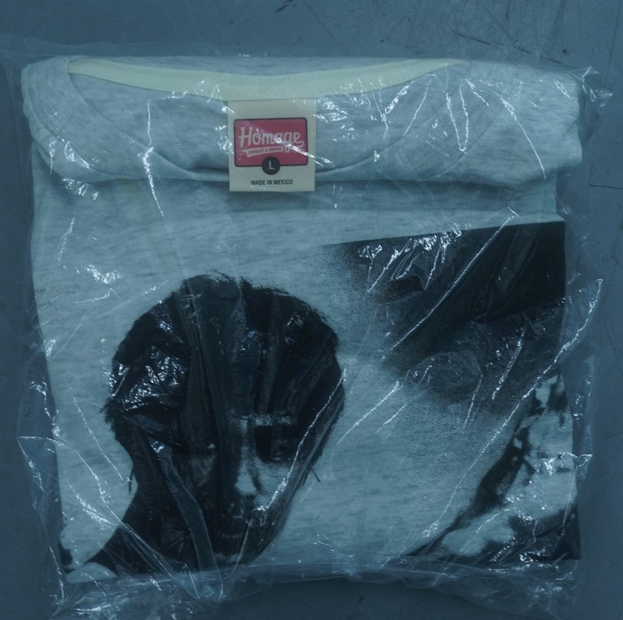 BRUCE LEE Homage ‘Be Water My Friend’ Graphic T-Shirt Gray Size Large SEALED NEW
