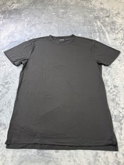 CUTS Clothing Split-Hem Crewneck T-Shirt Mens Medium Black Pyca Pro NWOT