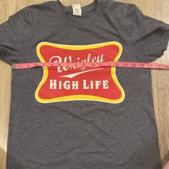 Unisex Sz M – Wrigley Field/Miller High Life Cotton Tee – Super Soft Material!
