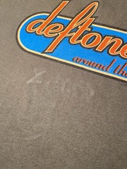 Vintage 1990’s GIANT Deftones Around the Fur Concert T-Shirt Size XL SIGNED