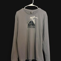 Nike Acg Gray Mountain Spell out Graphic Long Sleeve Shirt Men’s XL
