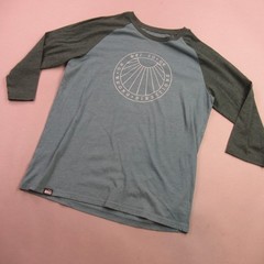 REI Shirt Mens Medium 3/4 Sleeve Crew Neck Casual Lightweight Outdoors