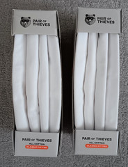 Lot of 2 Pair of Thieves Classic Fit T-Shirt 3-Pack_ Size Small_ Cotton_ White