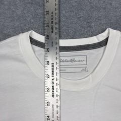 NWT Eddie Bauer Men’s Large T-Shirt Pocket White Crewneck Short Sleeve