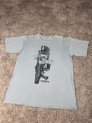 Gears Of War T Shirt Medium Video Games Xbox