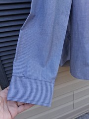Croft & Barrow Men’s Gray Striped Broadcloth Button-Up Shirt Long Sleeve 17.5 36