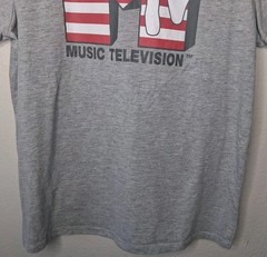 MTV Music Television T-Shirt USA American Flag Print Tee Large (42/44)