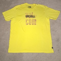 Y2K Volcom Stone Skateboard T-shirt Mens XL Slim Yellow Logo Spellout