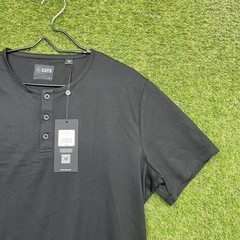 Cuts Clothing Henley Shirt Mens Large Short Sleeve Curve-Hem Fit Black NWT