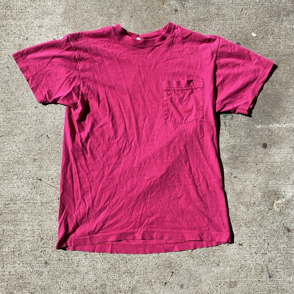 Vintage 70s Fruit of the Loom Pocket Tee SHirt Pink Fuscia Single Stitch Medium