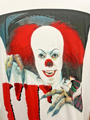 Stephen King IT Pennywise Men’s White Graphic T- shirt Size XL (50-52) The Movie