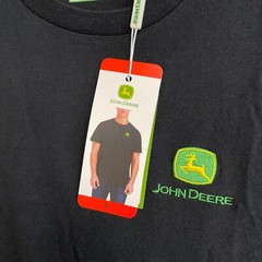 NEW John Deere Men’s M Black T-Shirt Logo Embroidered Medium Cotton