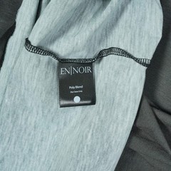 En Noir Mens Avant Grarde Monochromatic T-Shirt Black Made in USA 20×30