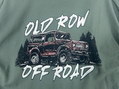 OLD ROW Off Road International Harvester Scout Long Sleeve Size Large NWT